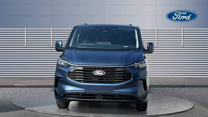 Ford Transit Custom 280 L1 Diesel Fwd 2.0 EcoBlue 136ps H1 Van Limited - Image 3